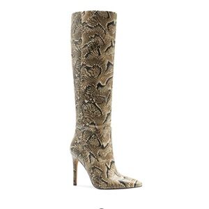New: Vince Camuto Fendels Leather Knee High Boots. Size 6.5